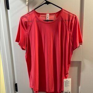 Lululemon Athletica Pink Sculpt Short Sleeve T-Shirt